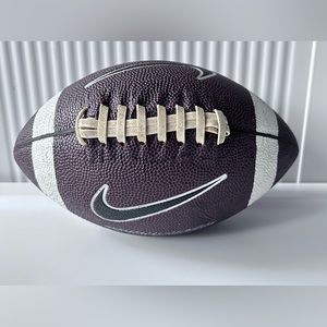 Football spiral Nike